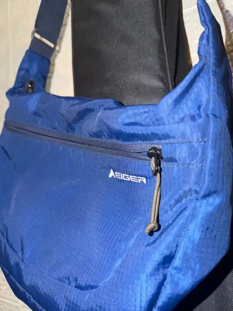Shoulder bag/ tas selempang eiger ori