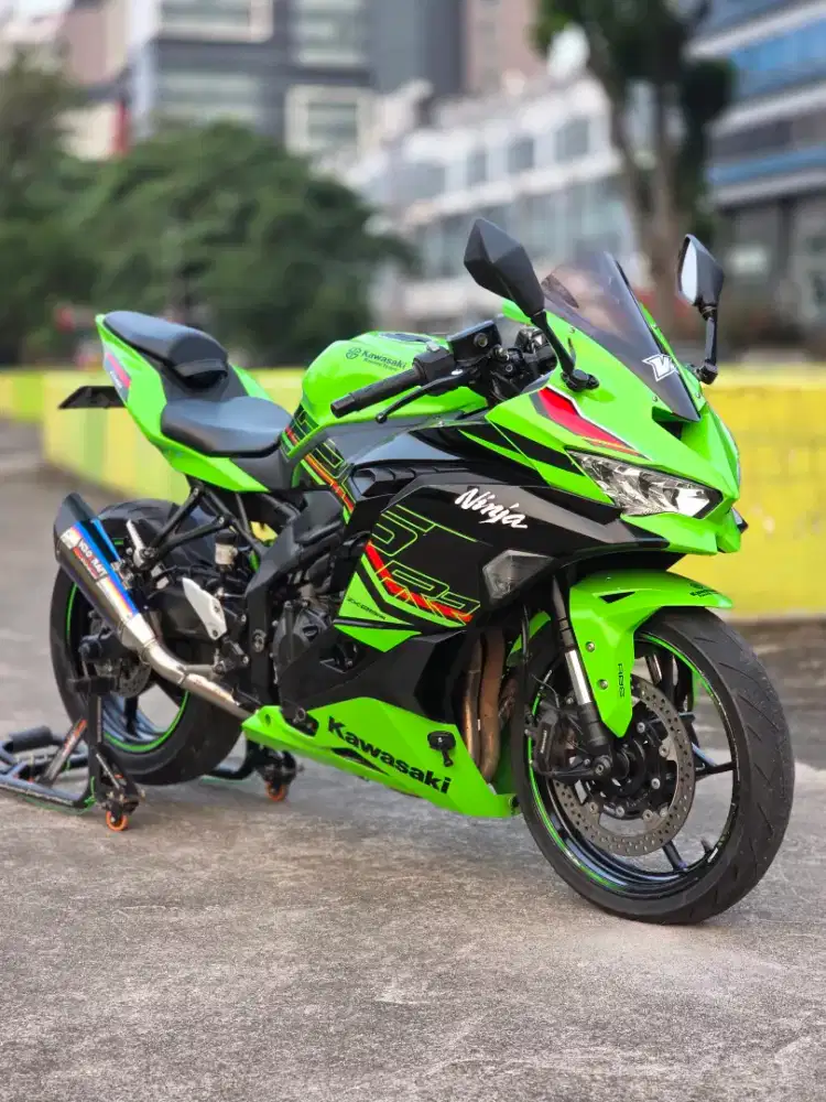 Kawasaki ZX25RR ABS Hijau