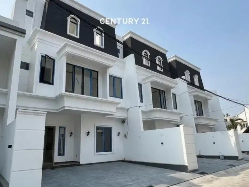 Dijual Rumah  Cantik Di Pondok Bambu Jakarta Timur