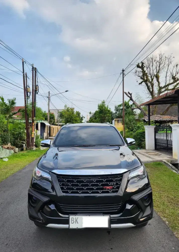 Toyota Fortuner VRZ 2.4 Tahun 2016 A/T
