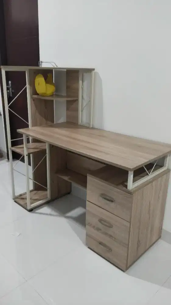 Meja Kantor meja belajar premium punya