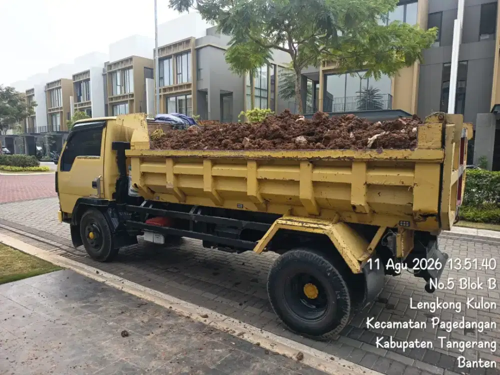 Jasa buang puing tanah dan pengurugan