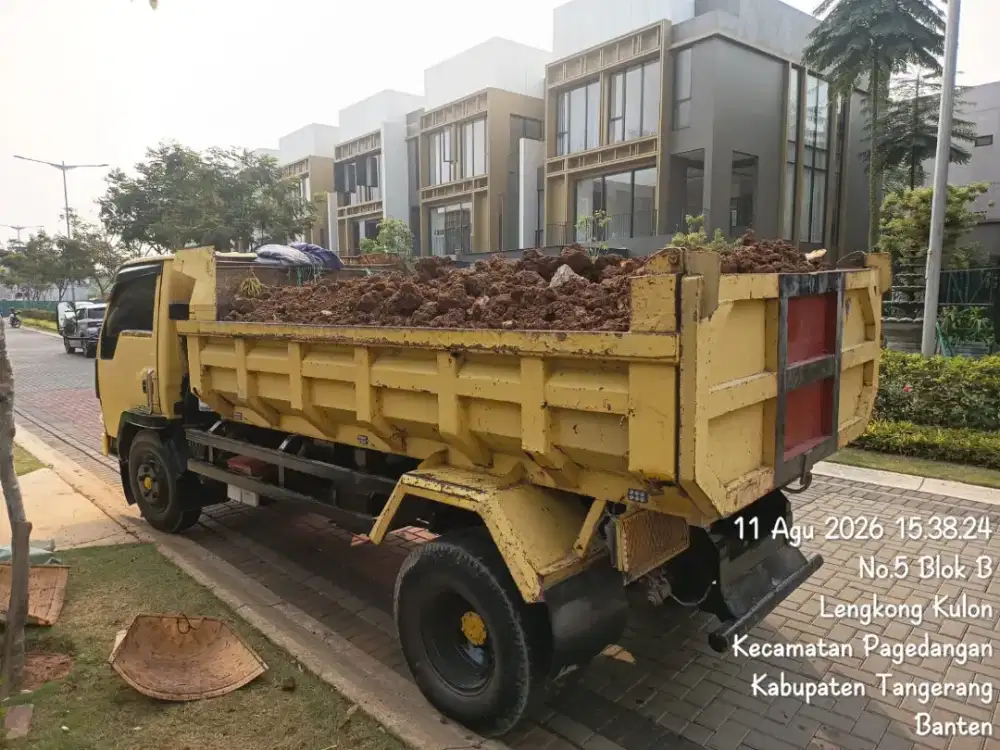 Jasa buang puing sampah