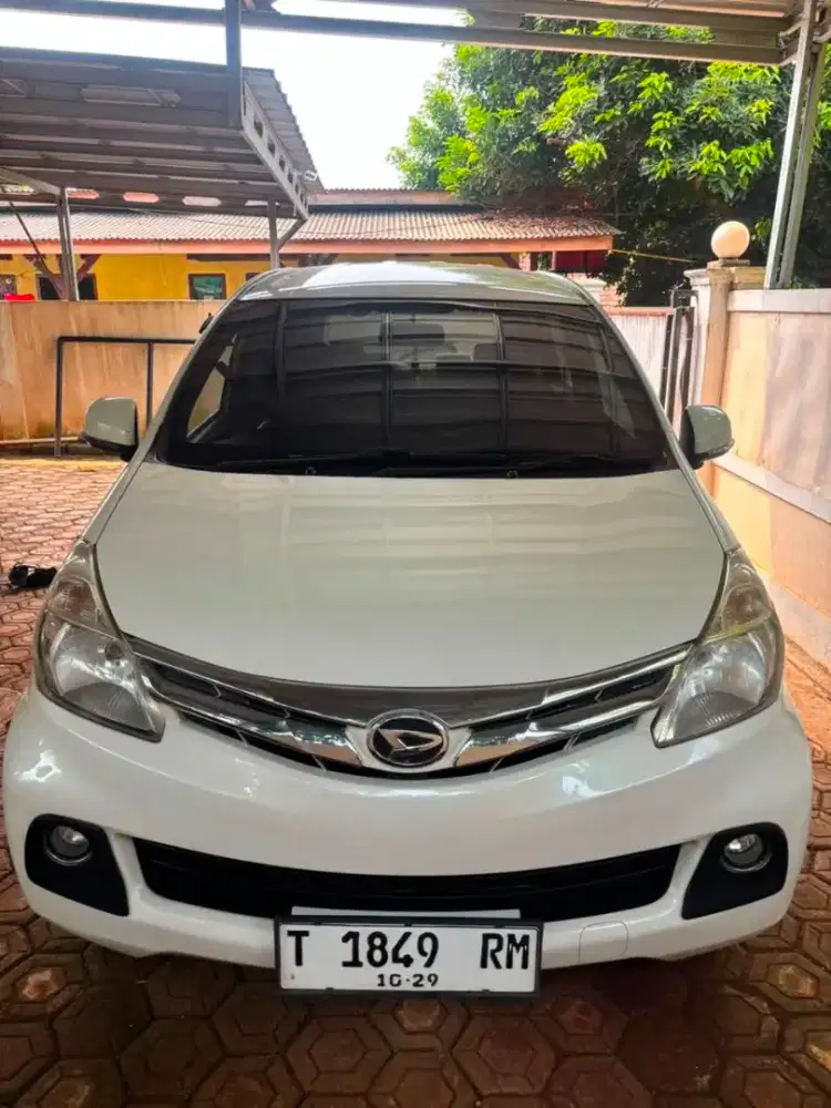 Xenia R 2015 Manual