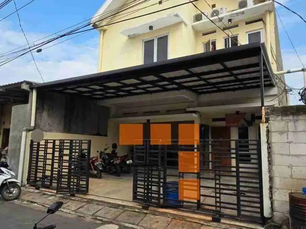 KOST MEWAH AKTIF DI JL BATAN TIMUR MIROTO SEMARANG TENGAH