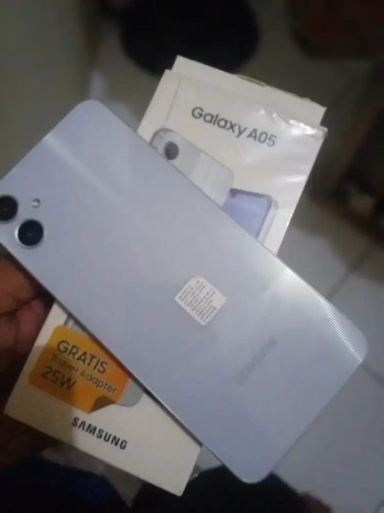 Samsung A05 ram 4/64gb