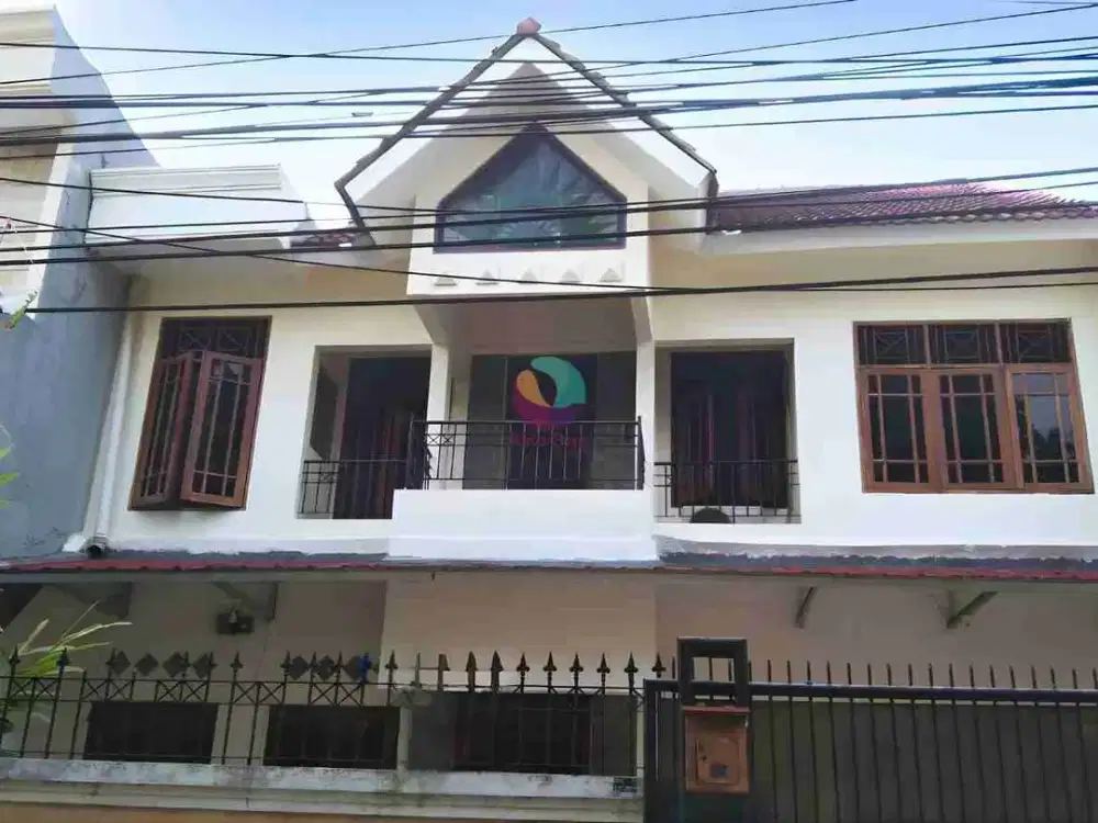 Jual cepat rumah murah dan strategis di cipinang indah