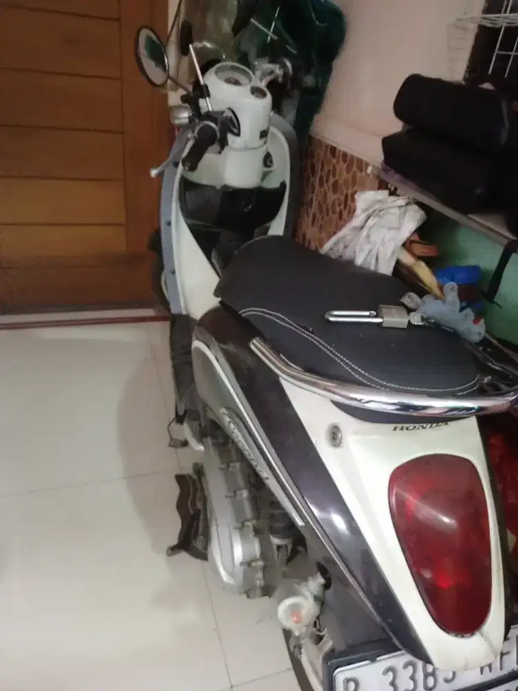 Scoopy Karbu 2012