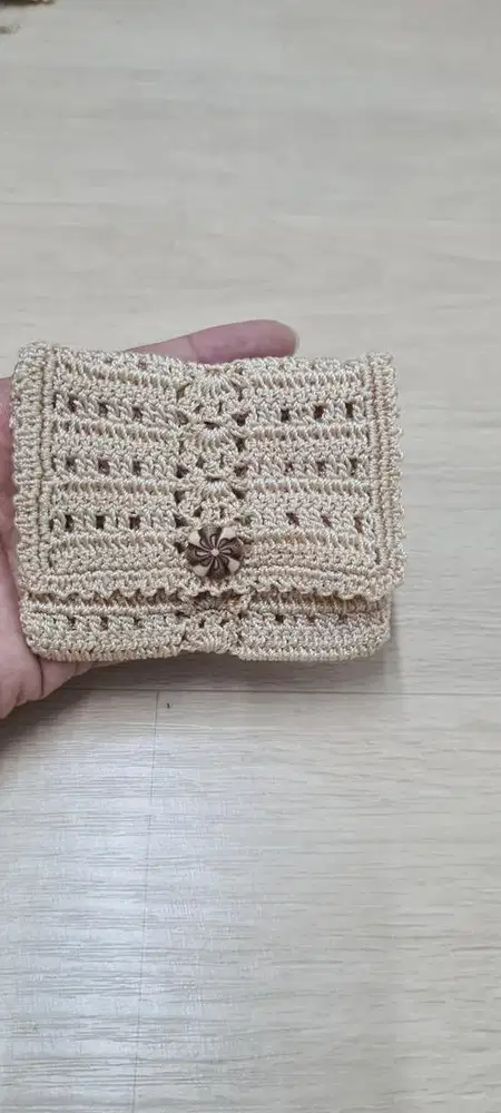 Dompet kartu rajut premium cream aesthetic handmade