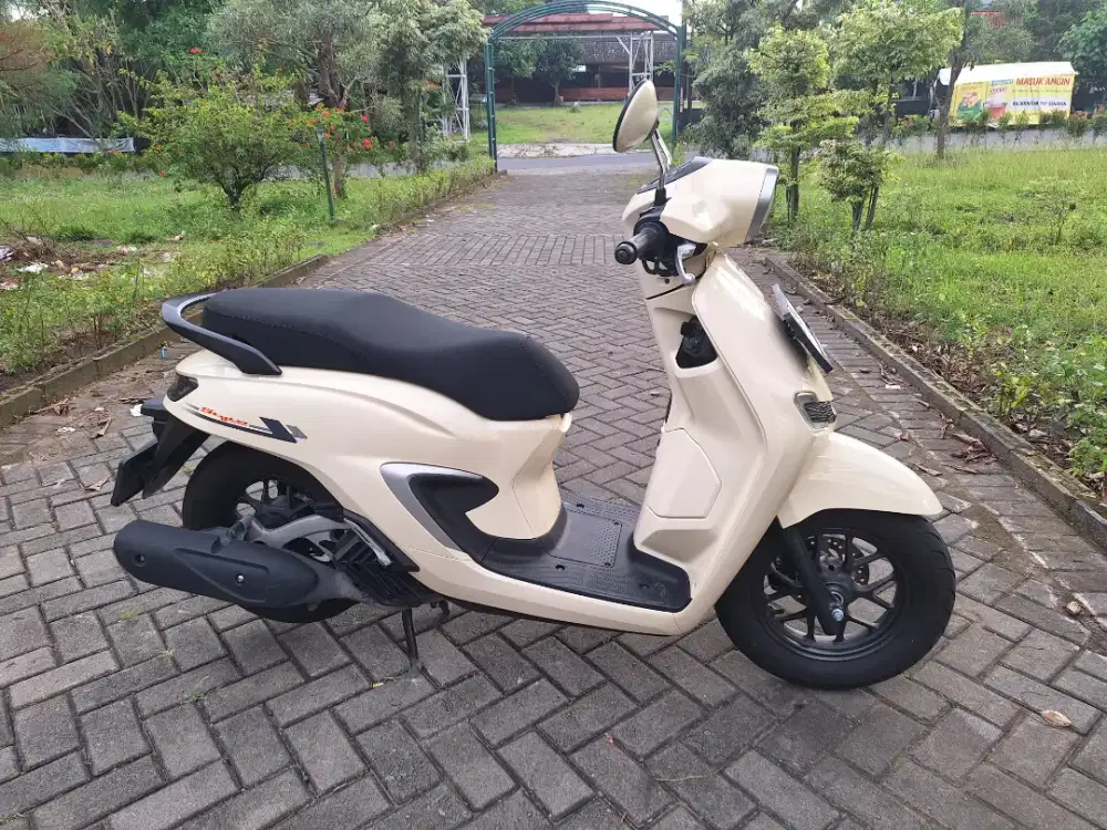 Stylo 2024 akhir km 6rb istimewa bisa cash/kredit syariah TERMURAH