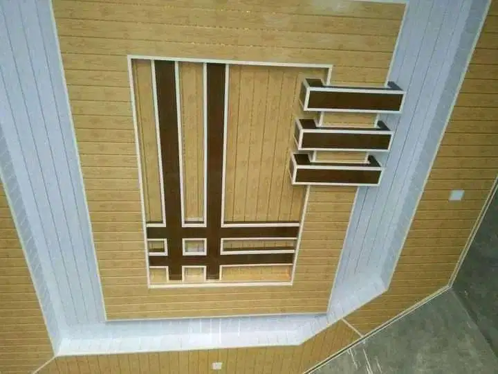 Sekat Plafon Partisi PVC GRC Gypsum Jasa Tukang Pasang Wall Moulding