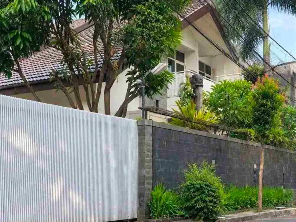 Dijual Cepat Rumah Mewah Furnished di Komplek Kurdi Moh. Toha Bandung