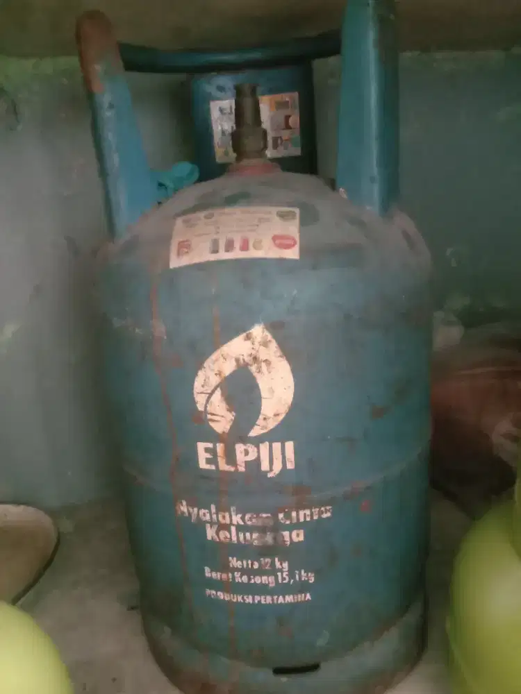 Tabung gas Elpiji 12kg
