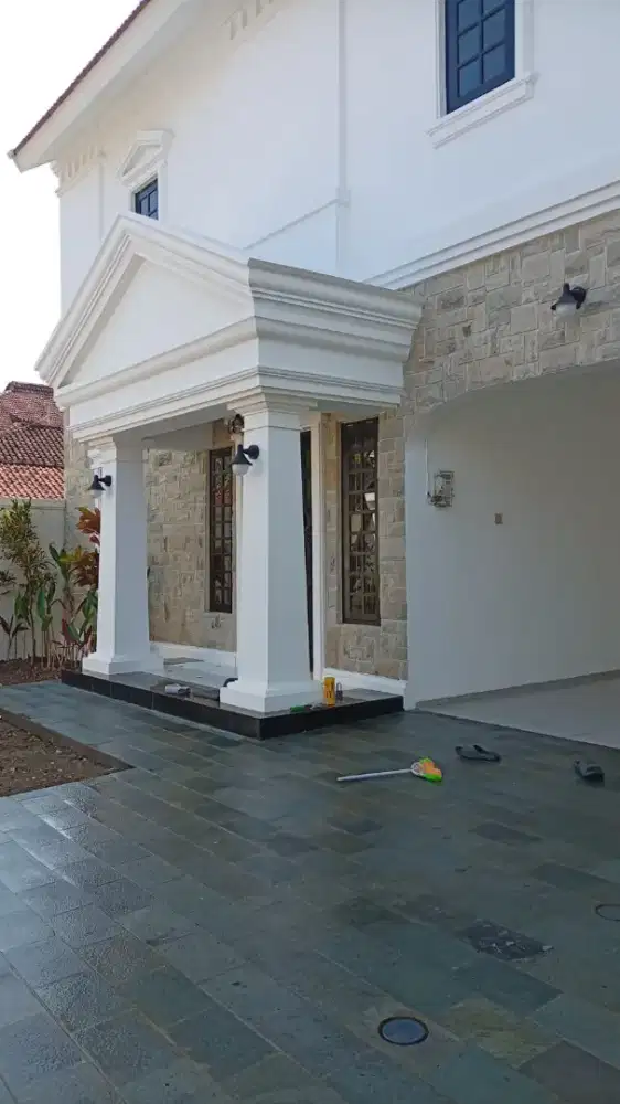 Di jual rumah baru jln Soka , Denpasar, Bali