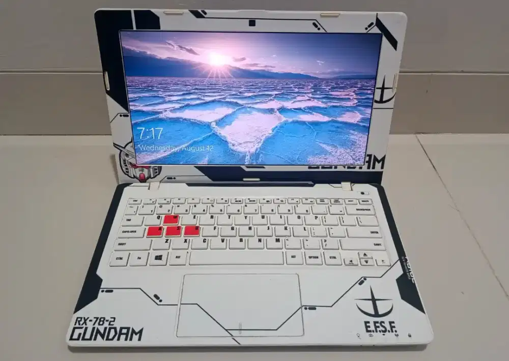Nominus Asus x200 skin Gundam ram 4gb hardisk 500gb mulus murah
