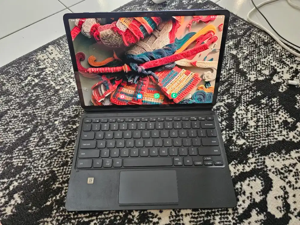 Samsung tab S7 Plus + keyboard & pen original