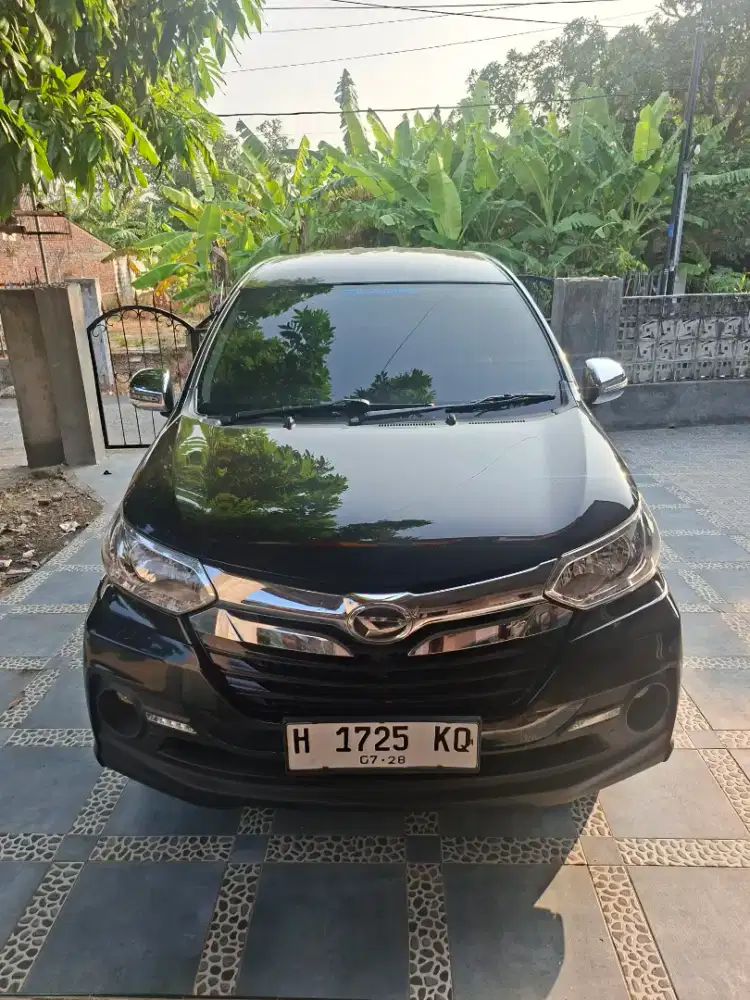 xenia R sporty 2018 km 70 rb