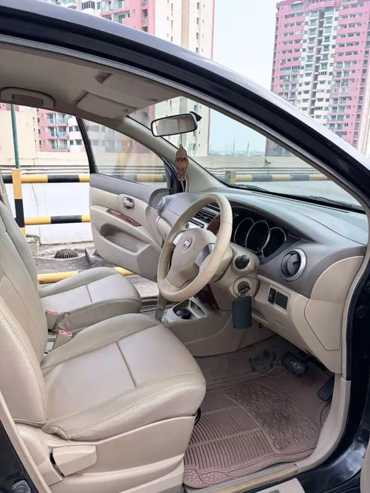 Nissan Grand livina 2008 Bensin