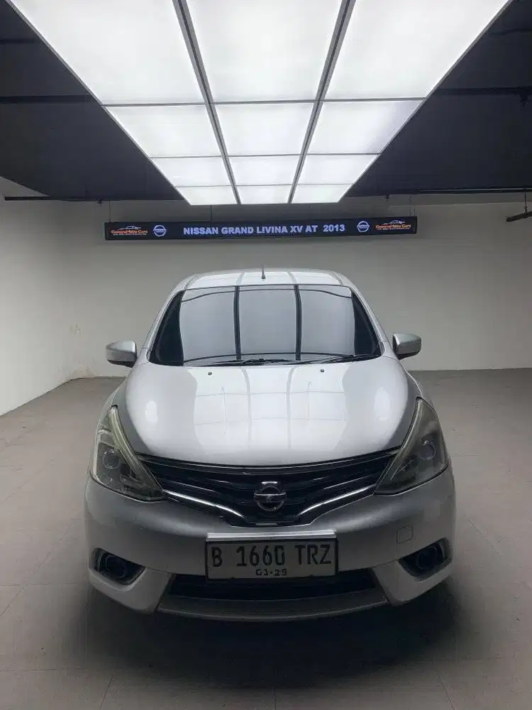 Nissan Grand Livina XV 1.5 AT 2013