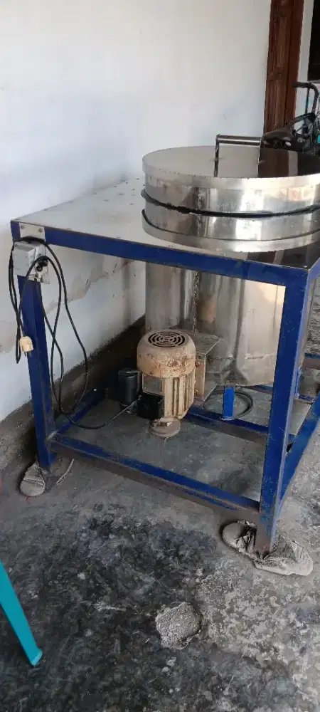 Mesin spiner kekuatan dinamo 3/4 hp
