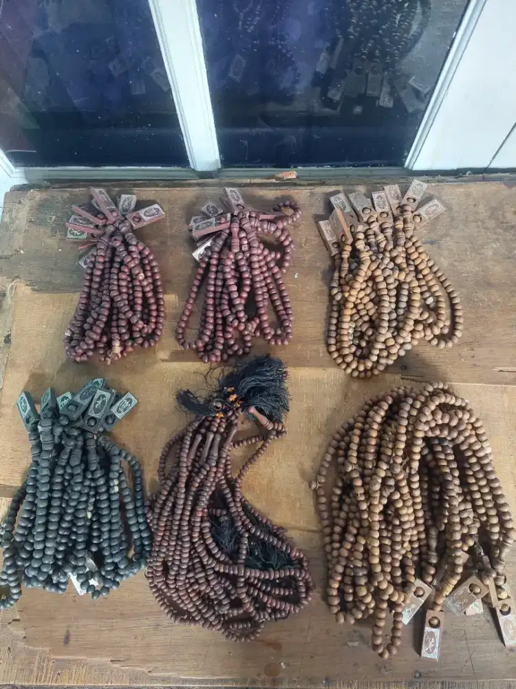 Tasbih kayu & gelang kayu