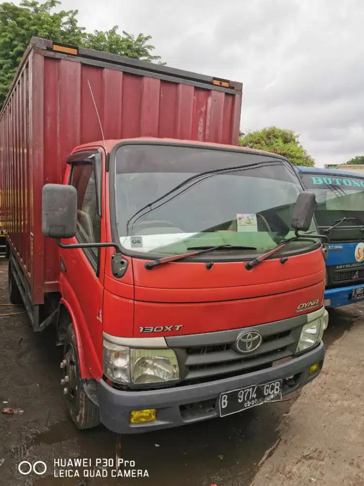 Hino dutro 110 hd bok besi jumbo 21 kubik 2012 power stering