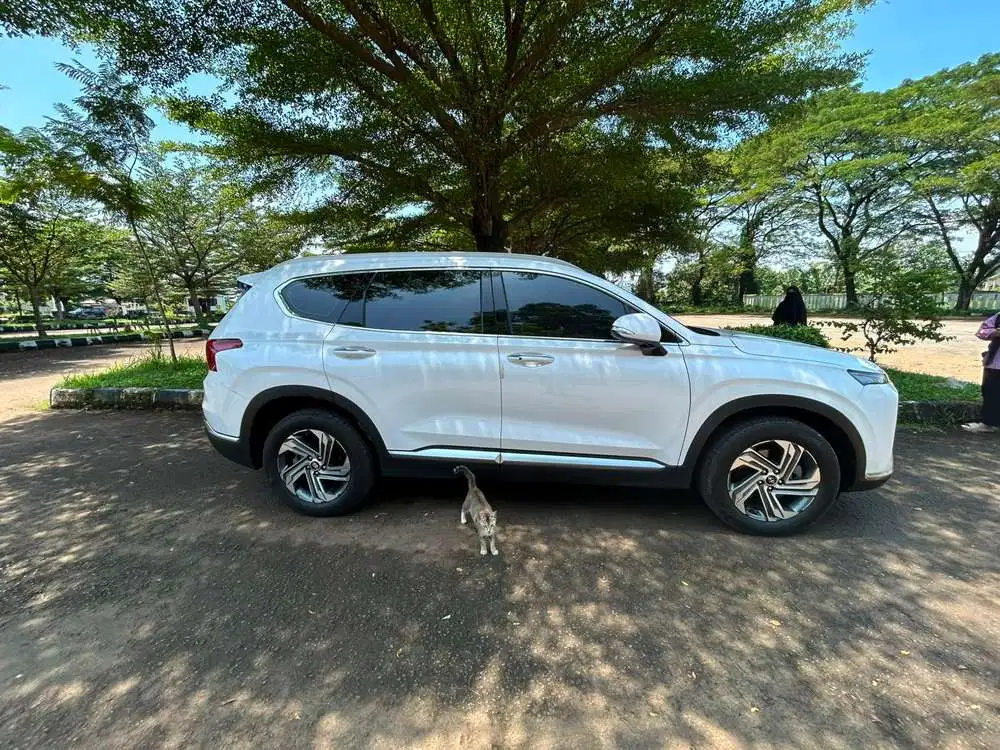 Hyundai Santa Fe 2024 Bensin