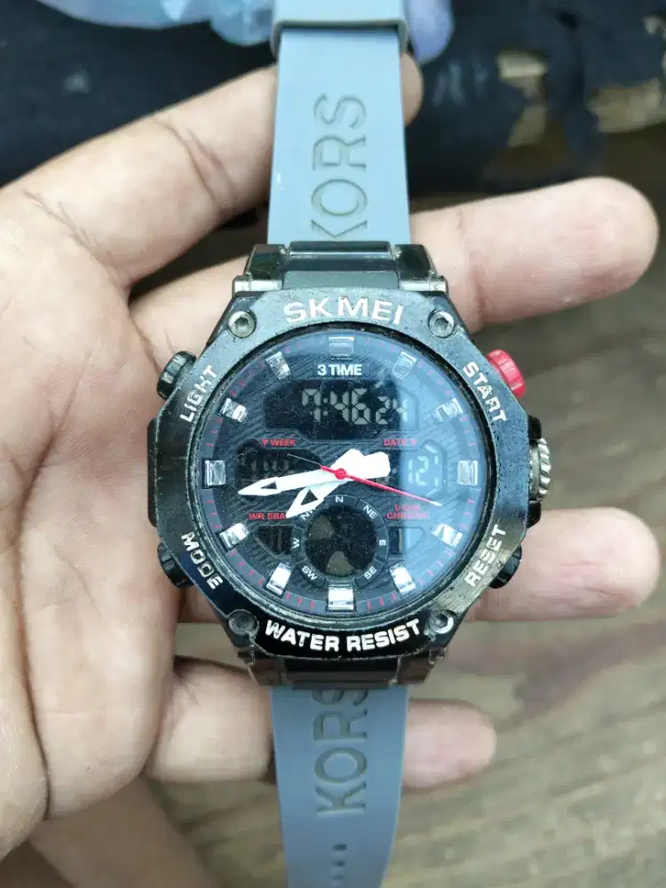 Jam tangan digital + analog merk Skmei 2223