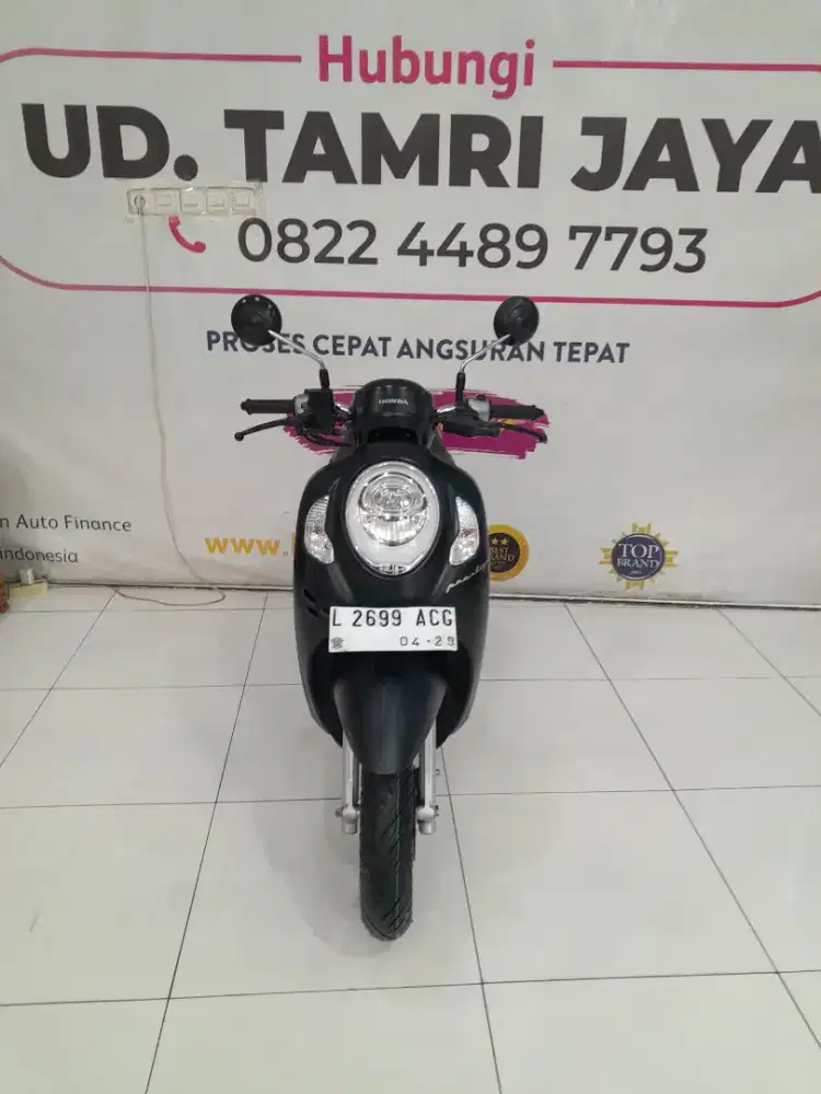 HONDA SCOOPY PRESTIGE 2024