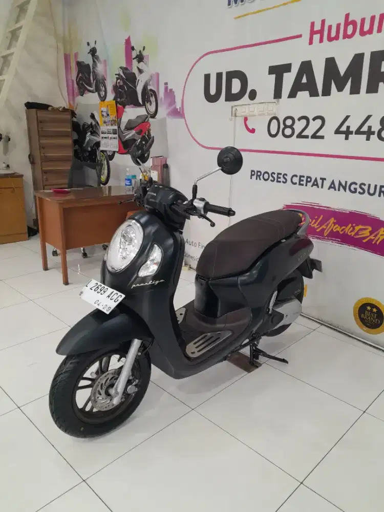 HONDA SCOOPY PRESTIGE 2024 OKE