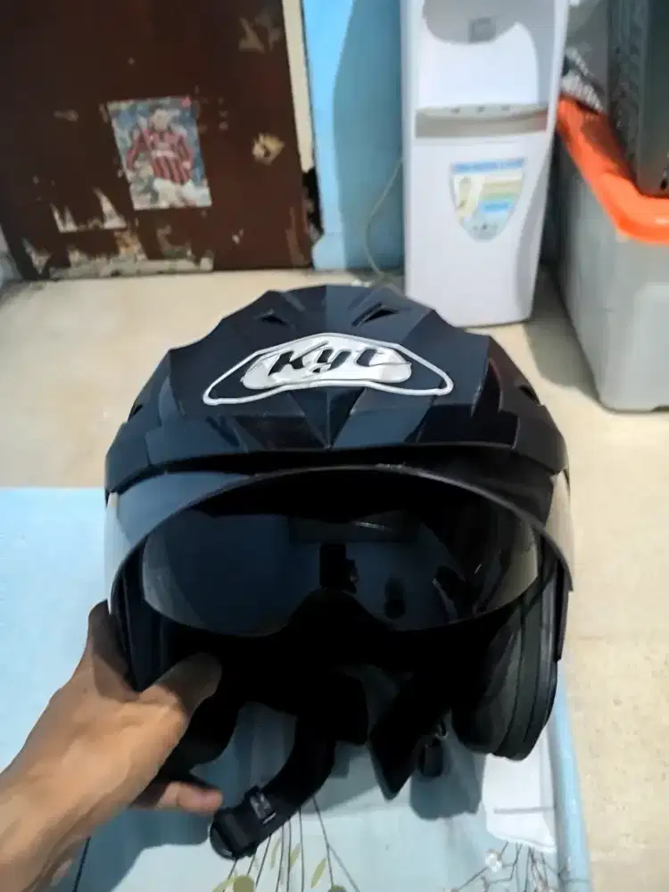KYT VENOM RR Hitam doff