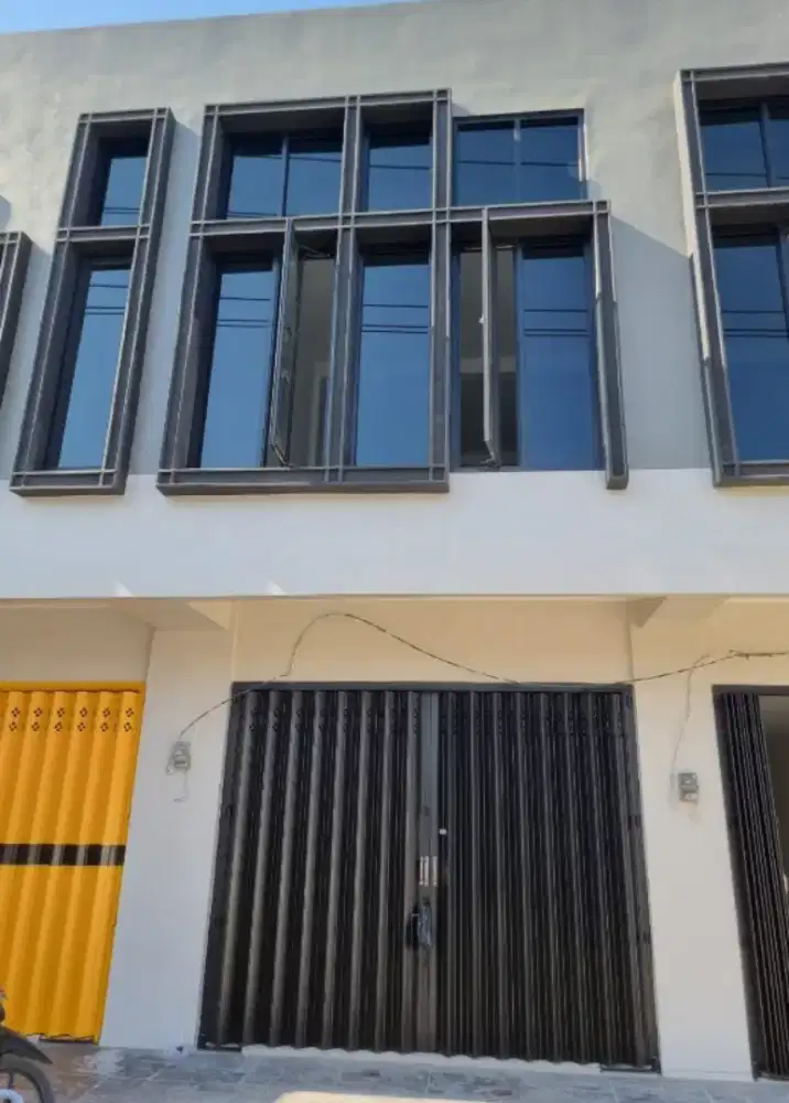 Di jual ruko strategis di banget ayu