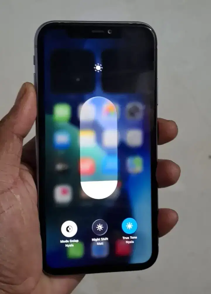 Iphone 11 128gb purple unit only mulus