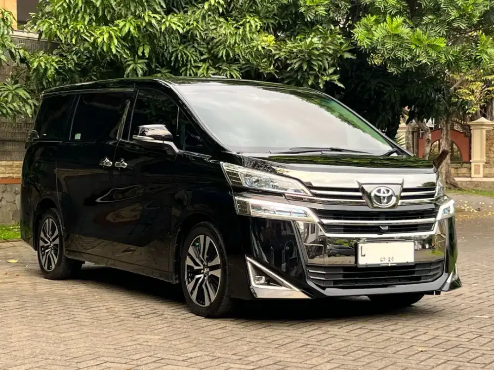 ALPHARD VELLFIRE 2018 LOW KM ANTIK