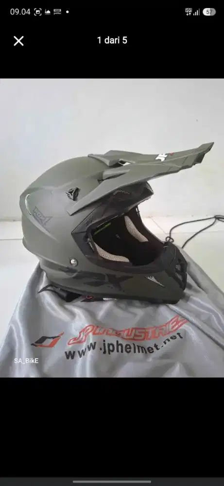 Helm jpx size M kondisi seperti baru