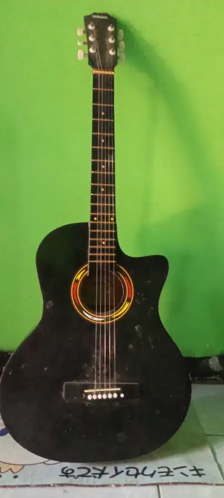 Gitar yamaha FG-225