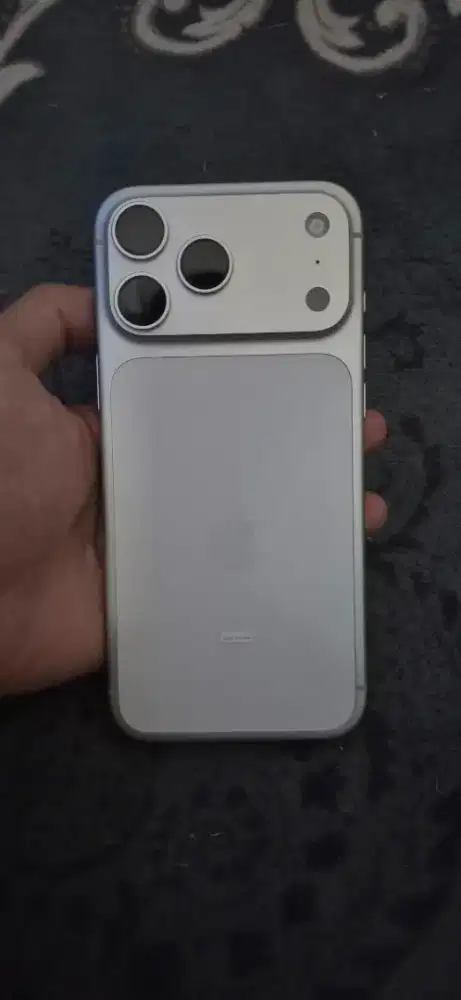 IPHONE 17 PROMAX 256GB SILVER MULUS