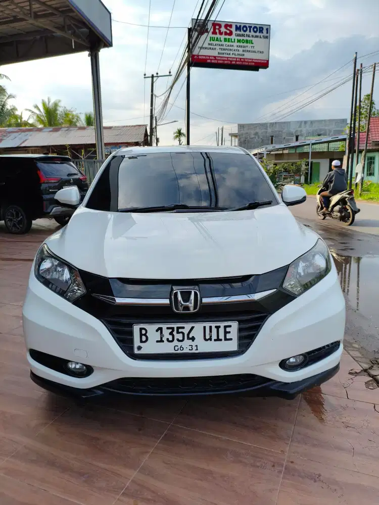 HONDA HR-V E 1.5 2016 A/T