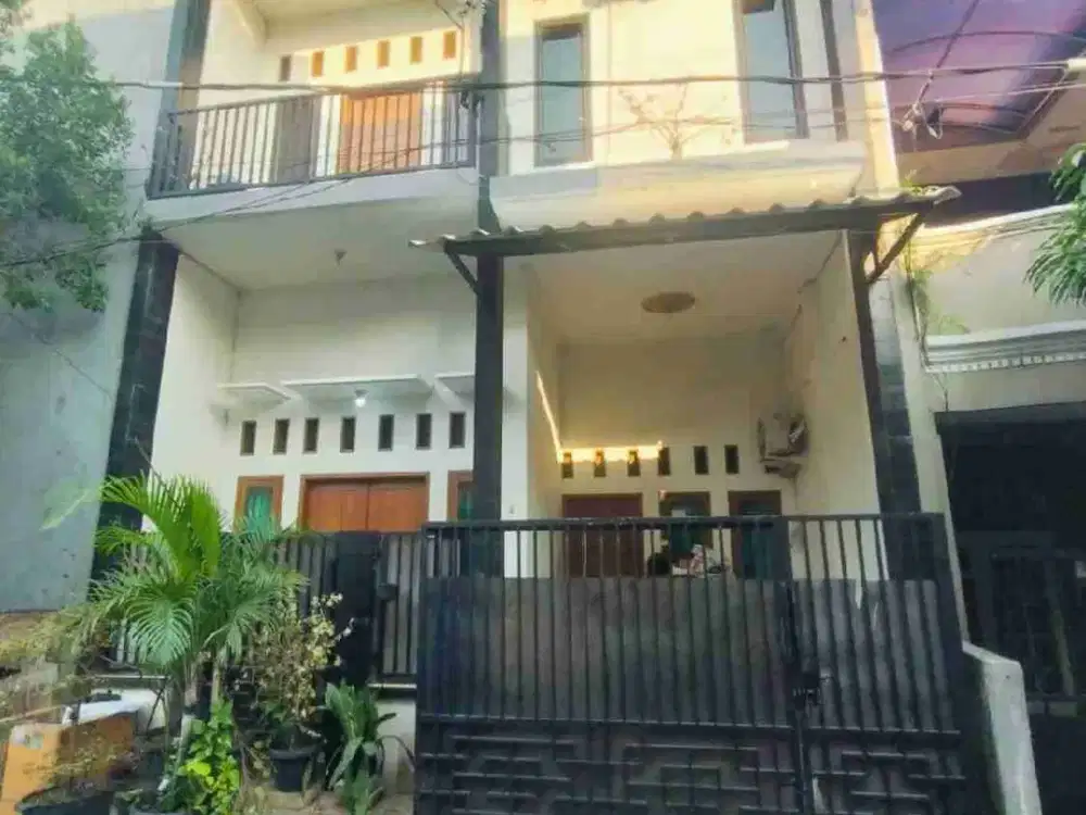 rumah cantik 2 lantai di pondok ungu permai bekasi