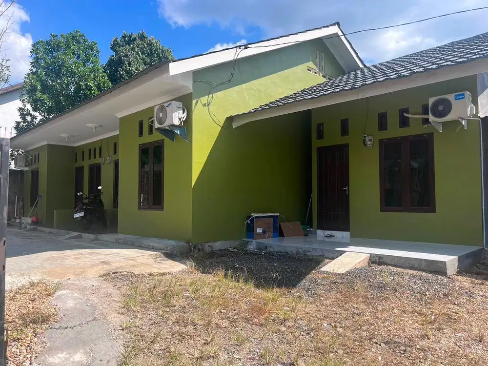 Rumah disewakan
