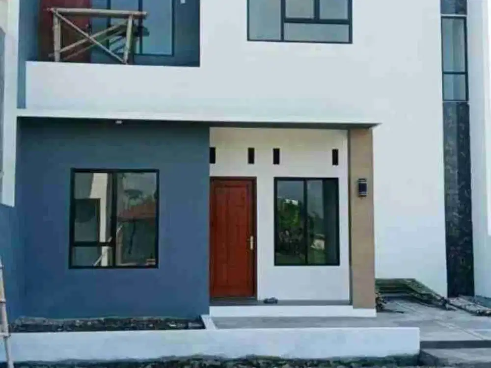Rumah Baru Ready dan Pesan bangun Cluster dekat Oen Solo baru dan Pakuwon mall