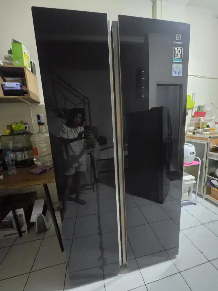 Tukang servis terdekat, kulkas, pompa air, mesin cuci,flizer box,ciler