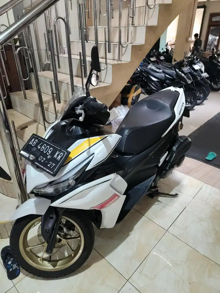 Aerox s abs keyless putih 2022awal Gbm