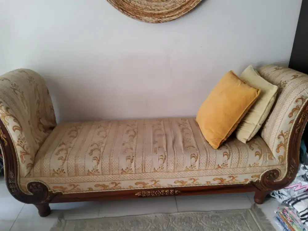 Sofa bench vintage