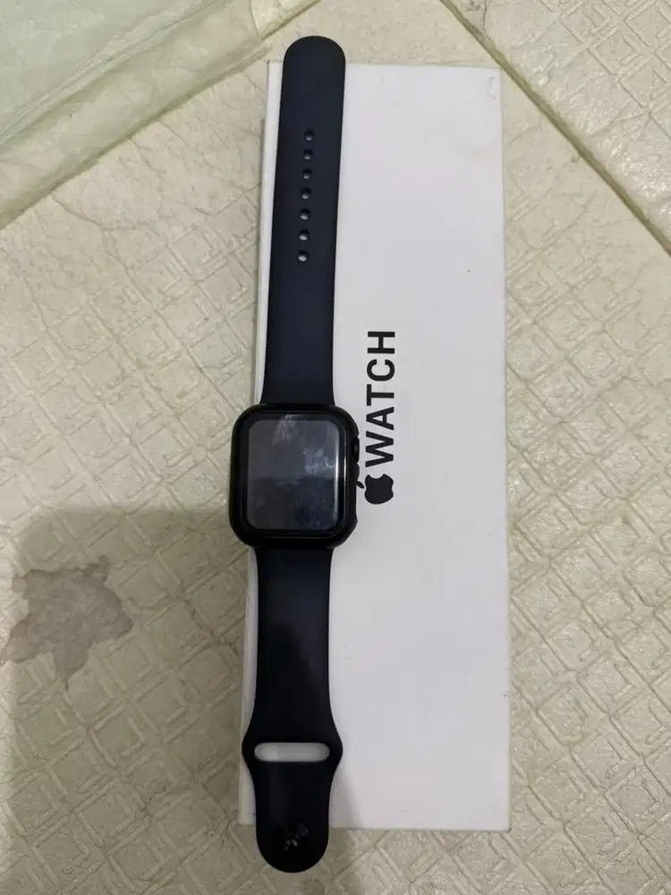 Apple Watch SE 3 iBox Garansi on