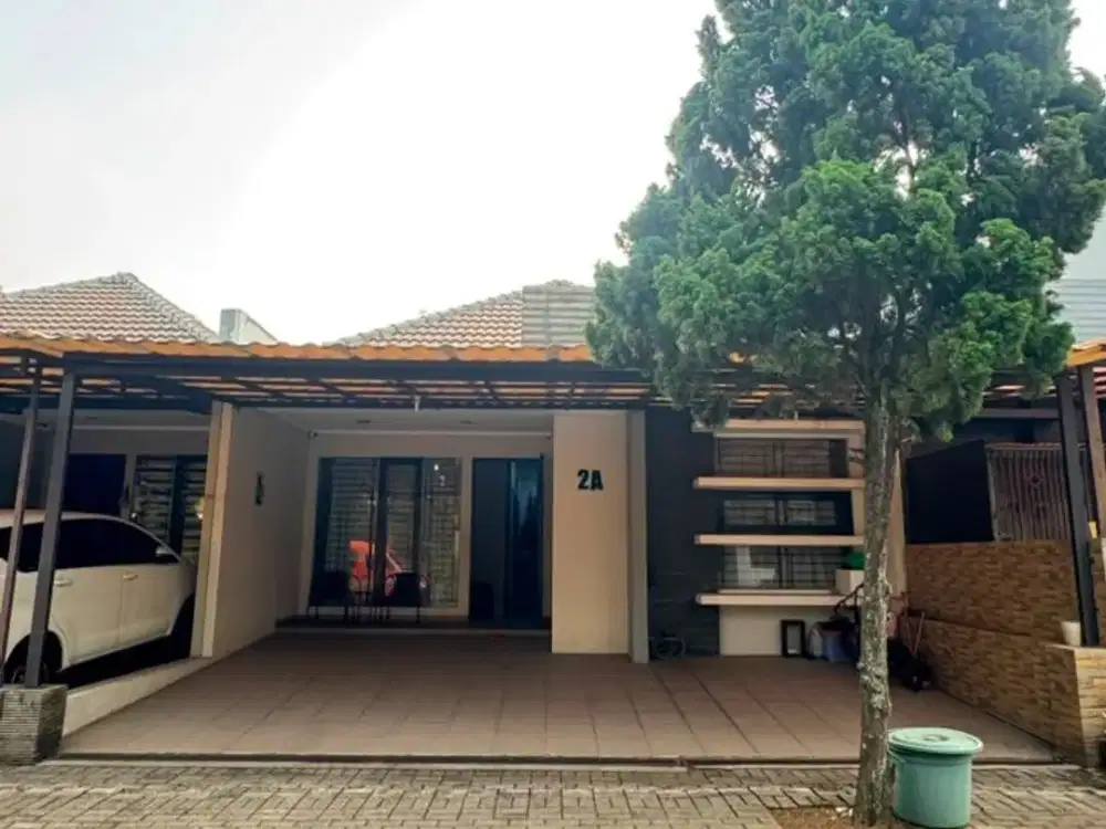 Dijual Rumah Full Furnished Nyaman Aman Siap Huni Lokasi di Singgasana Pradana Bandung
