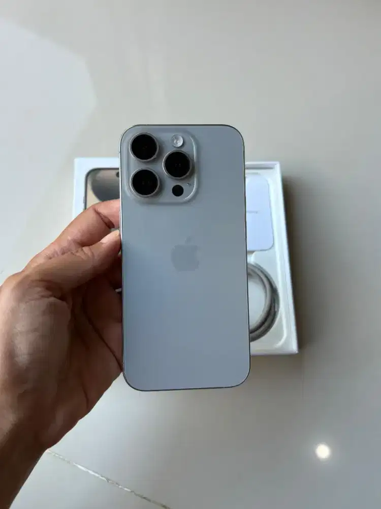iPhone 15 Pro 256GB inter all operator space black - second