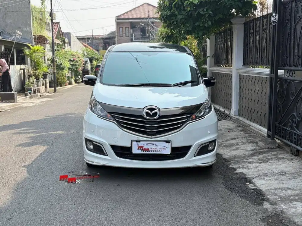 Mazda Biante 2.0L AT Skyactive 2015 Putih