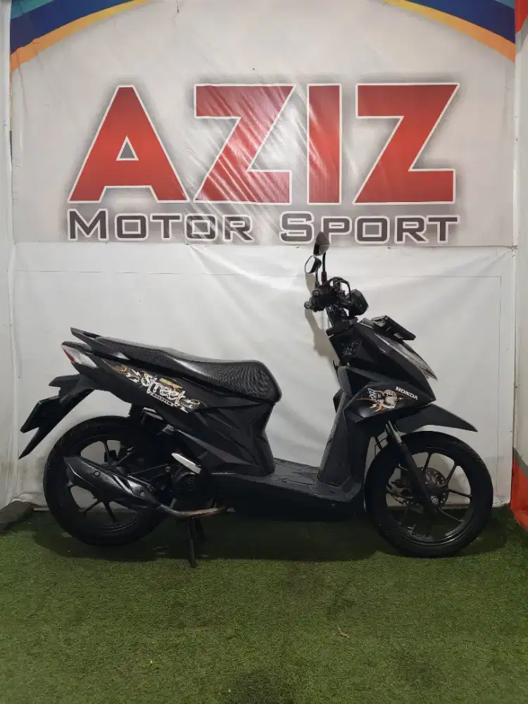 Beat street hitam
