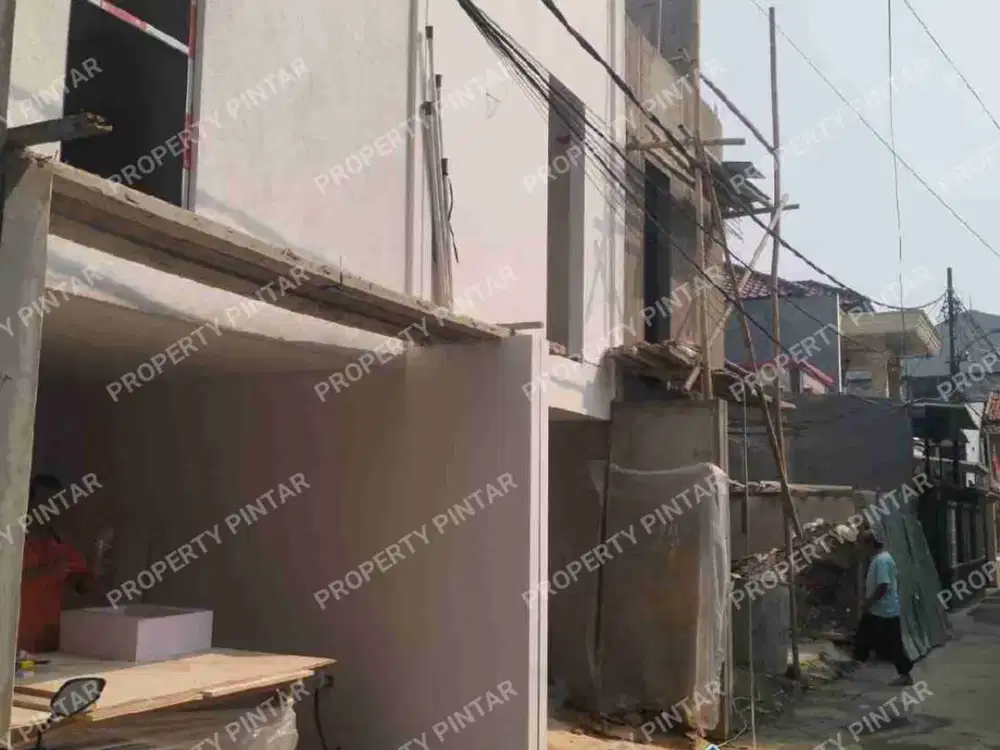 PADMA HOUSE CONDET  RUMAH 2 LANTAI BISA KPR DP 0% PROSES KPR KAMI BANTU .